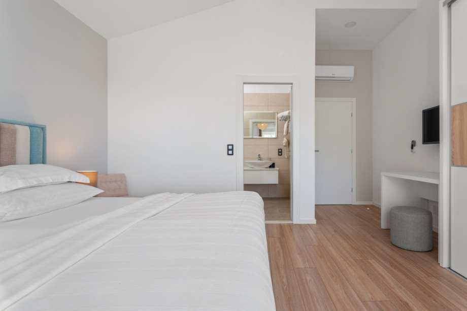 Bedroom No2 with king-size bed 180cm x 200cm, A/C, en-suite bathroom with shower