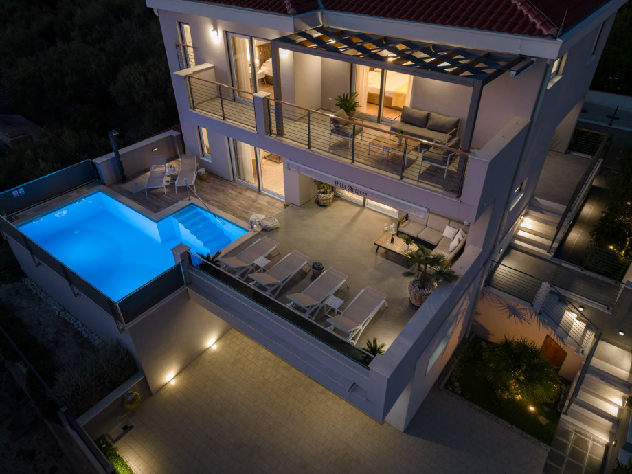 Villa Antares in the night