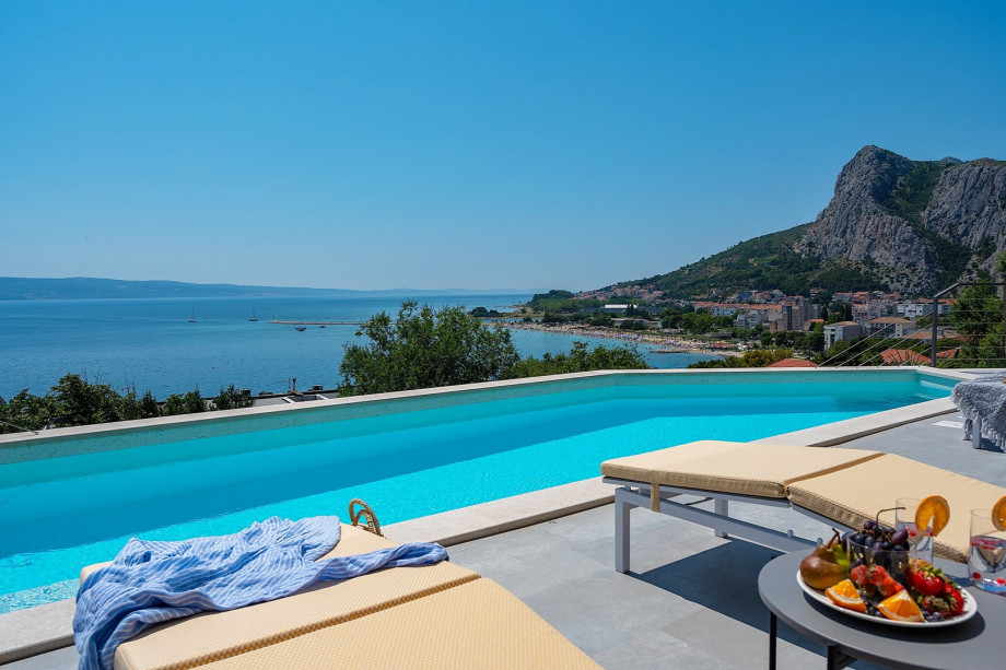 Seaview Villa Filip