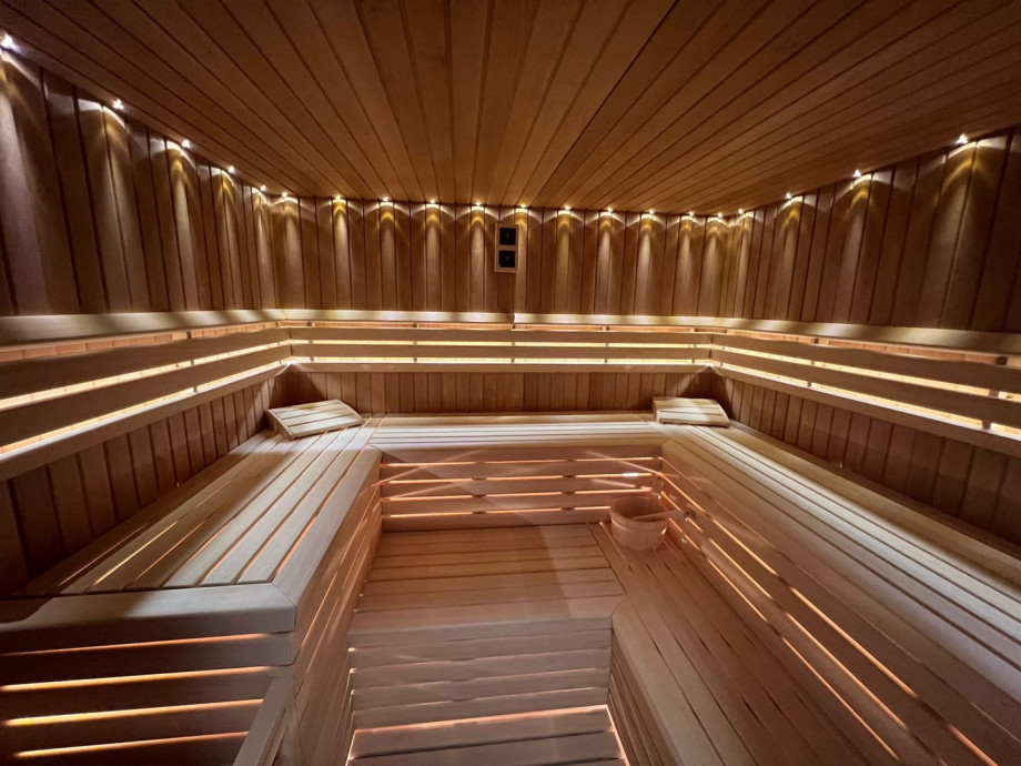 Finnish Sauna room, next to sauna are 2 toilets with shower