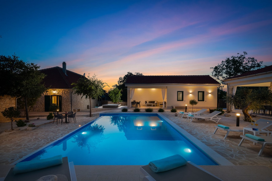 Very well organized lights at whole Villa Tosic Estate property