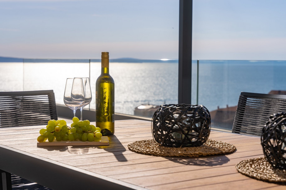 Location offers a beautiful view of the Adriatic Sea, the mountain behind and the island of Brač