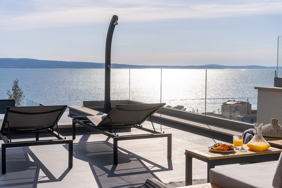 The house is located above the coastal road and a car is highly recommended to get anywhere