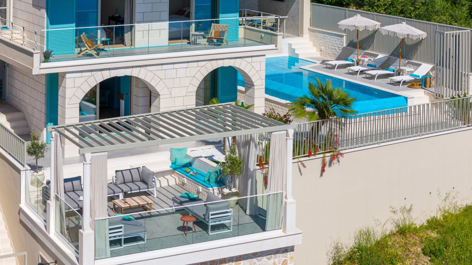 Access can be gained from either the road below the house or from above