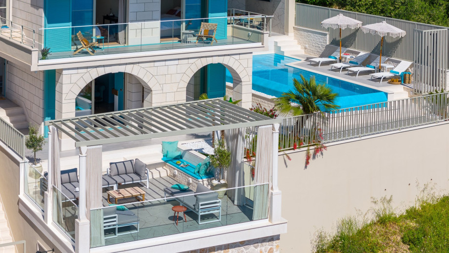 Access can be gained from either the road below the house or from above