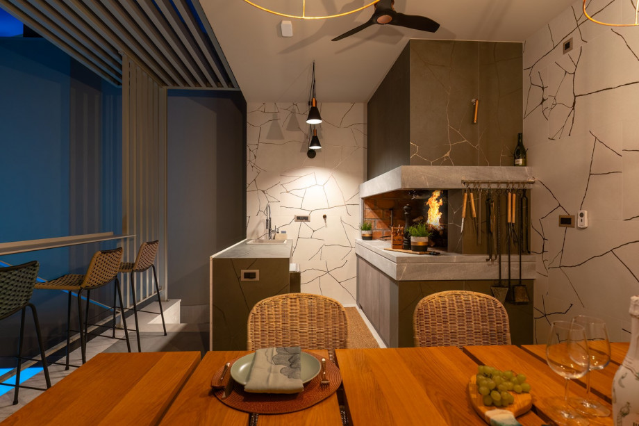 Casa GÈNI is situated on a 411 sqm secluded piece of land, offering 121sqm of interior organized on 3 levels, located in a serene natural setting just 2,4km uphill from Omiš town