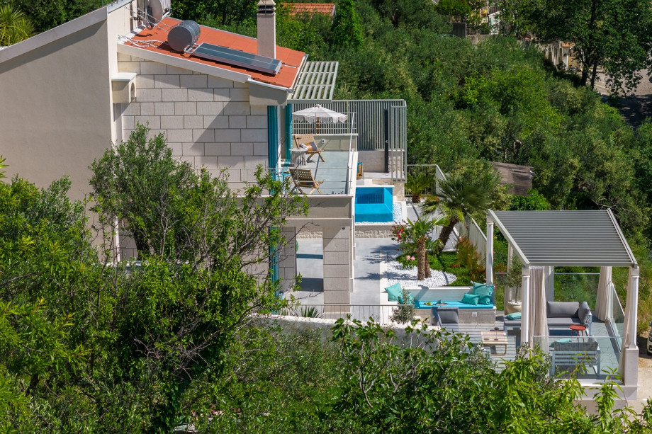 New! Casa GÈNI with a heated pool, 3 bedrooms, an organic garden, sea views