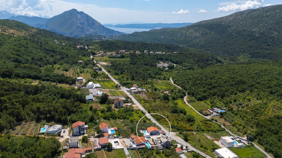 Bird view on Apartment Villa Gironi