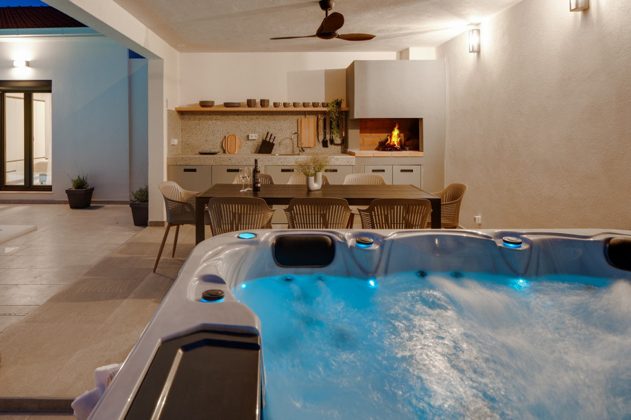 Dimmed lighting gives you absolute relaxation