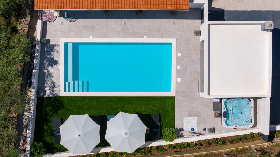 Surrounded by a tranquil environment