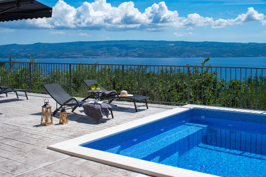 Seaview Villa Roko can comfortably sleep six plus two guests