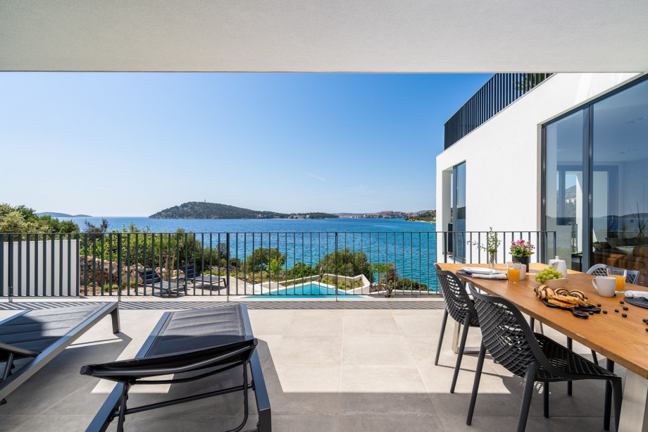 offering its guests an ideal private getaway via a secluded environment.