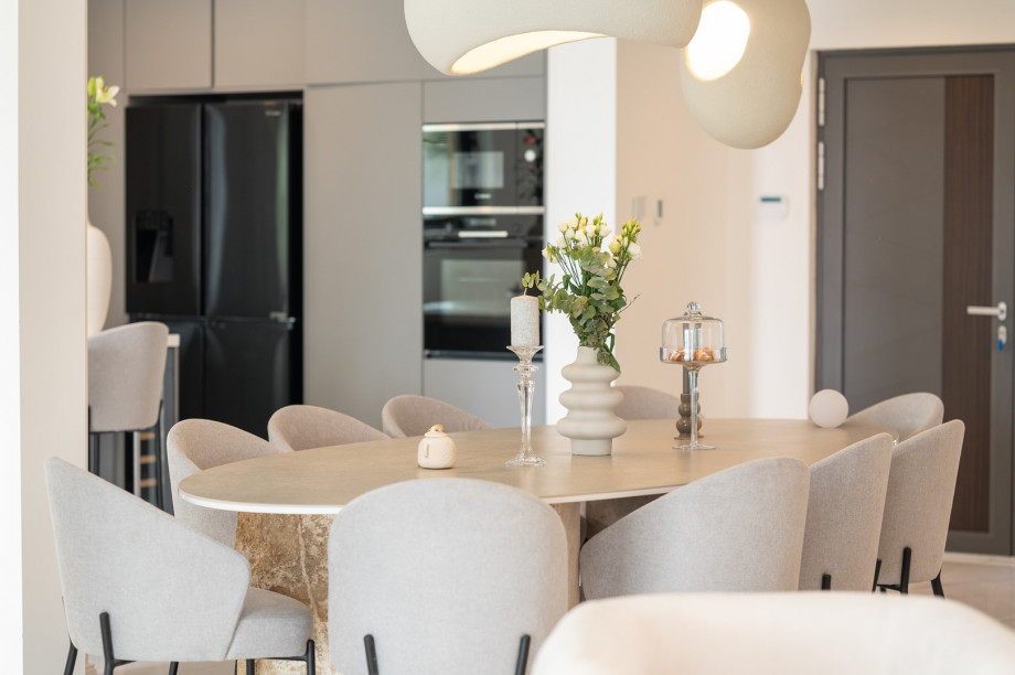 You can enjoy yourself in various water sports on the beach