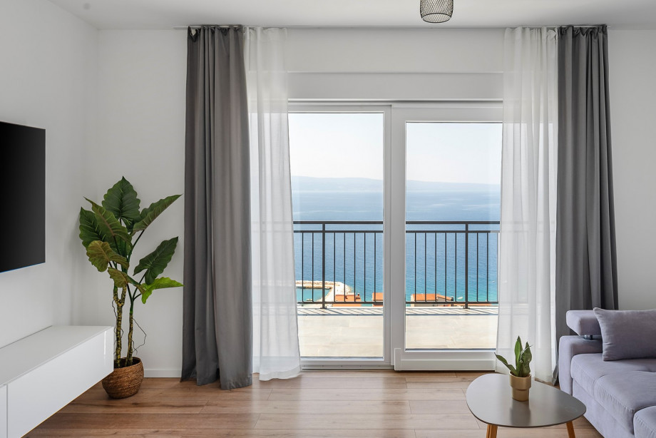 Living area with a sea view involves maximizing the natural beauty of the location