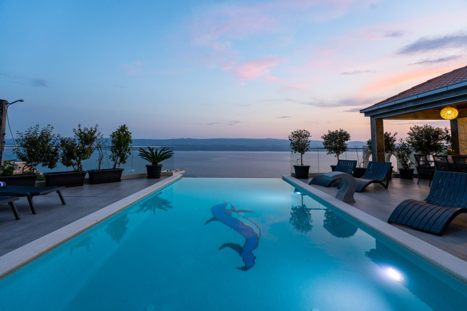 The outdoor area offers an amazing sunset view that will take a breath away