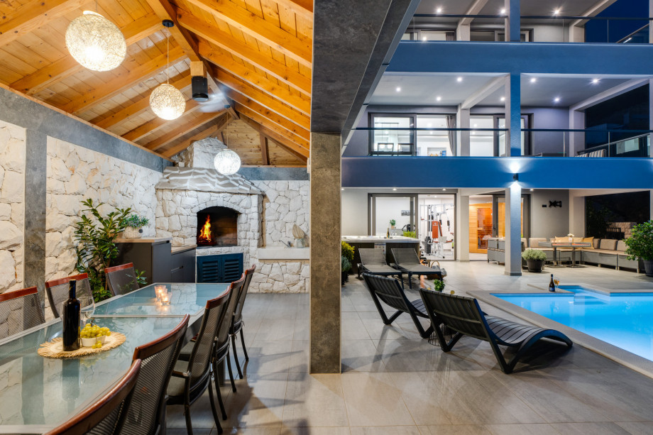 It is equipped with all the necessary facilities that a modern guest needs for a very pleasant stay