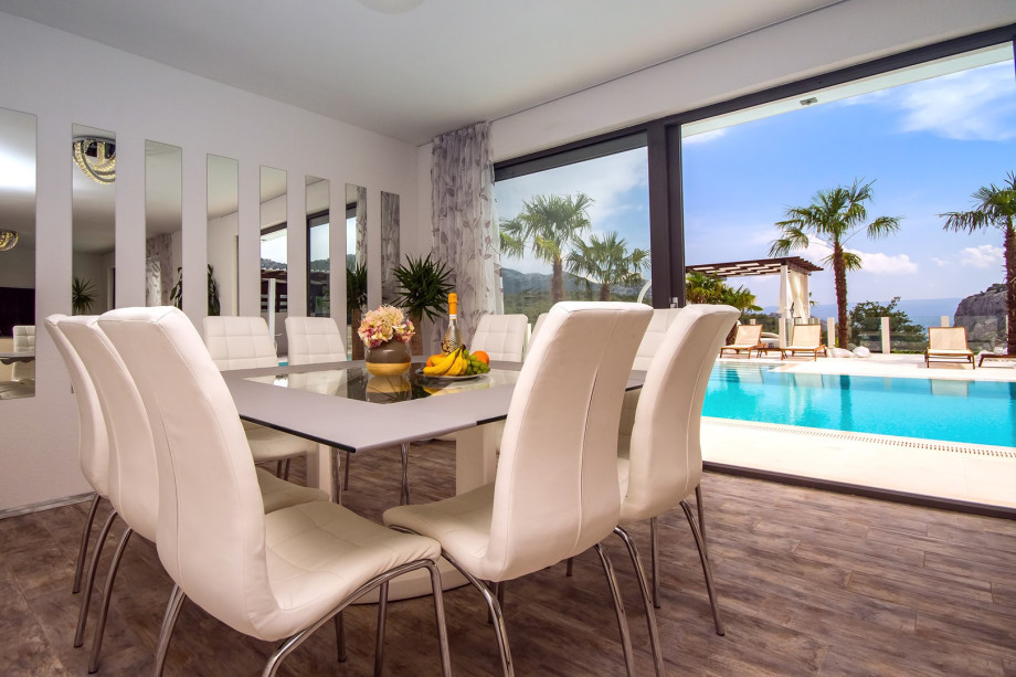 Very modern dining room with wonderful view on outside area