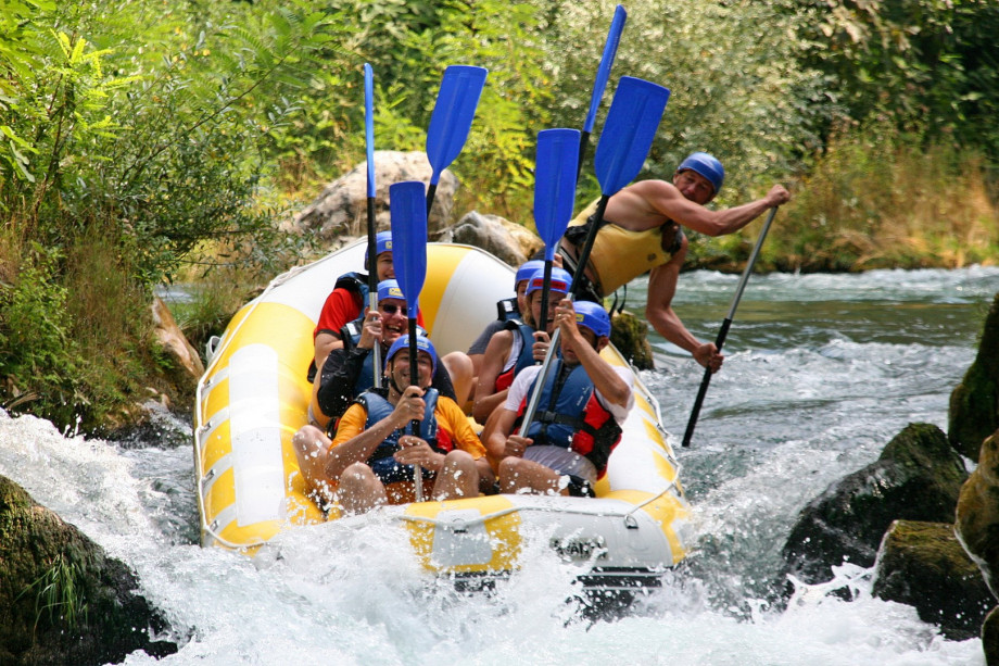 Rafting on Cetina river, 7km away from the villa