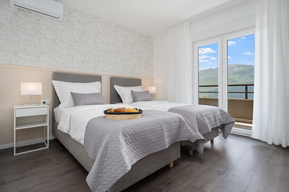 Bedroom No3 with two single beds 90cmx 200cm and air-condition