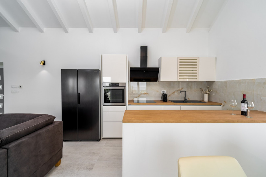 Fully equipped kitchen with all the needed amenities you would need