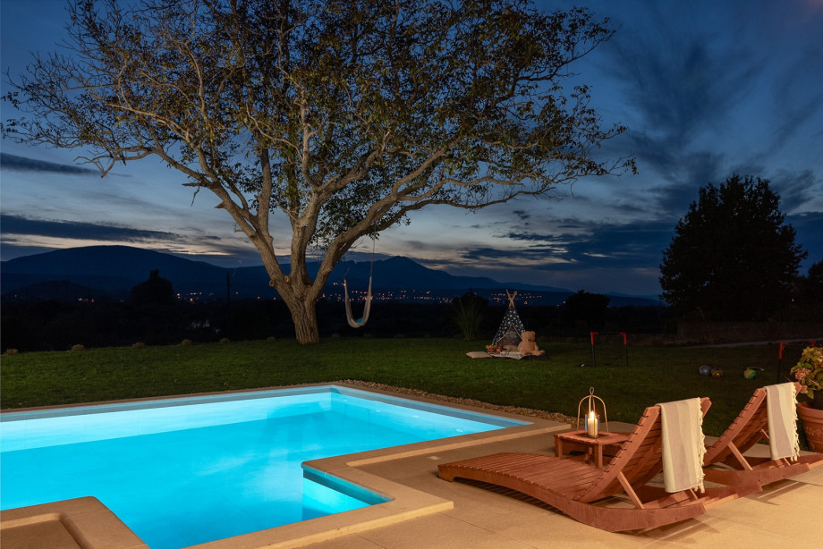 There are 4 parking places secured on a private parking