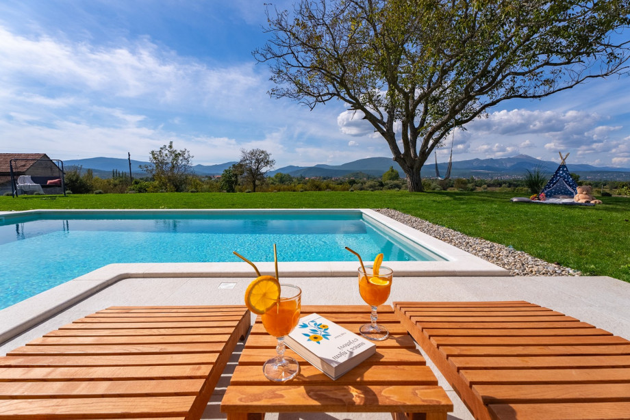 Amazing and open landscape views of the natural surroundings