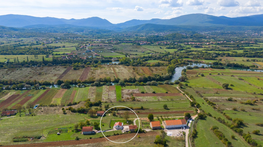 Marked position of the villa Providenca