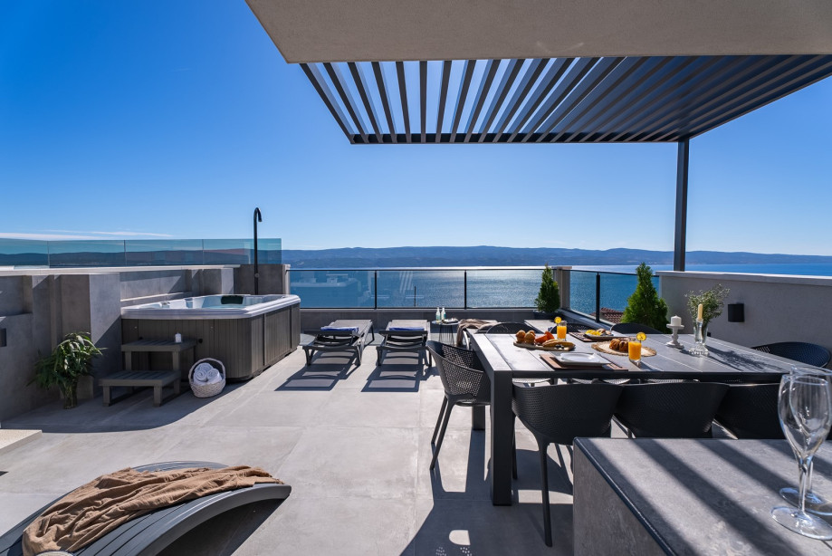 The view from the rooftop is an experience that you will greatly appreciate