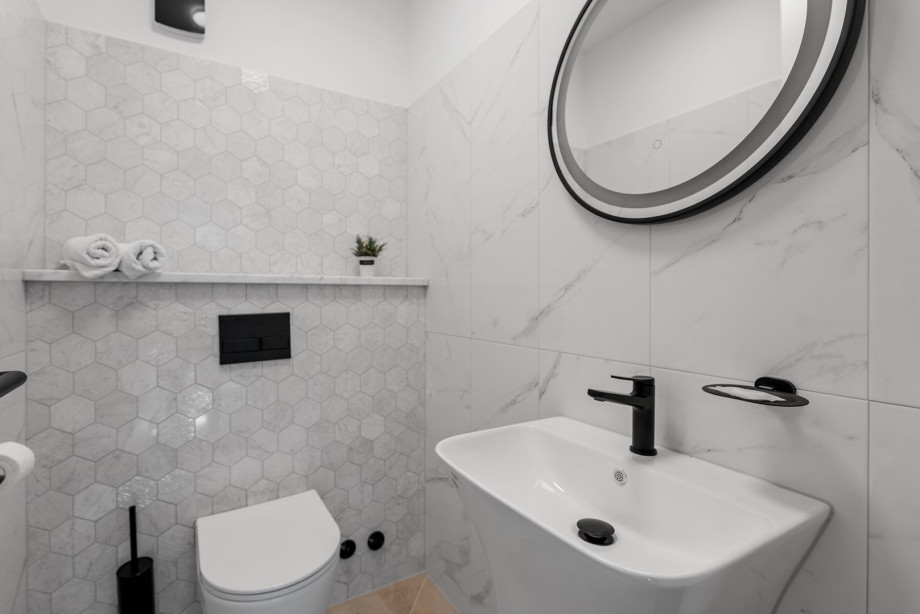 Toilet located on the rooftop terrace