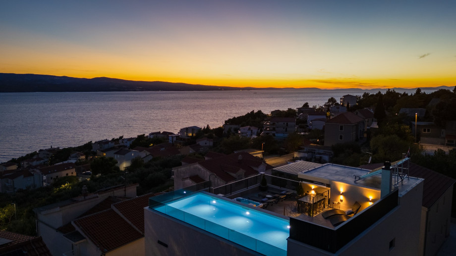 The view from the rooftop is an experience that you will greatly appreciate