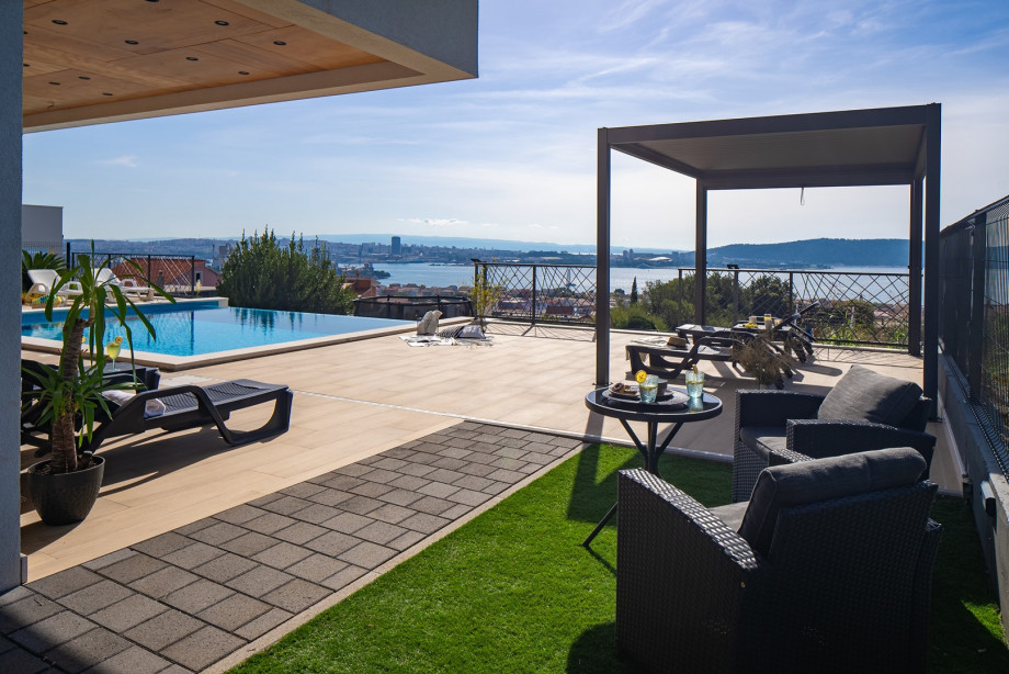 Villa Casa Bella is very well organized, and all offered is exclusively for you