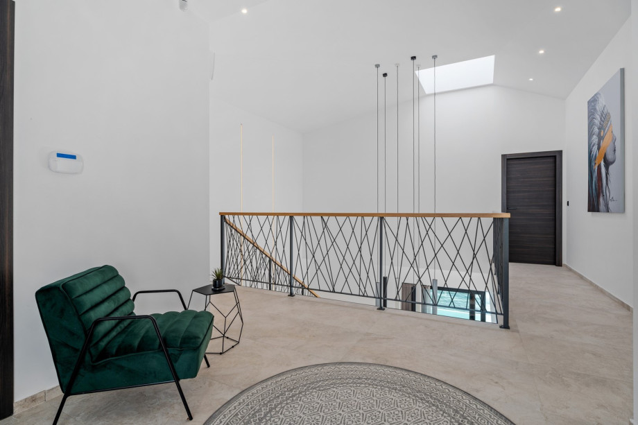 Villa Nina  is a nicely designed property, equipped to a high-to-end level, and exudes style and elegance