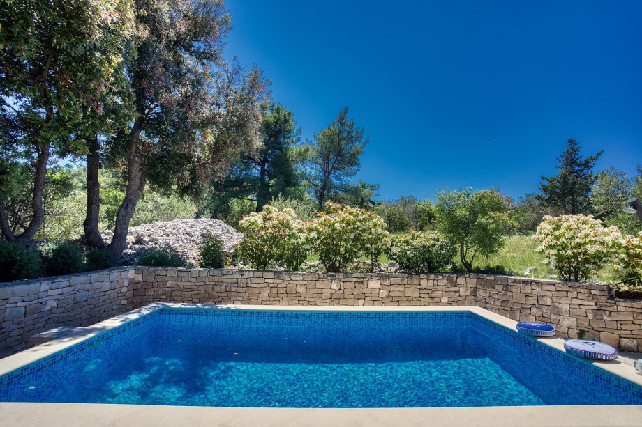 You can admire the beautiful landscape and spend your best vacation ever