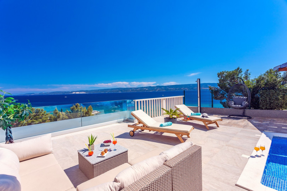 Enjoy in adorable sea and island view from every corner of the property