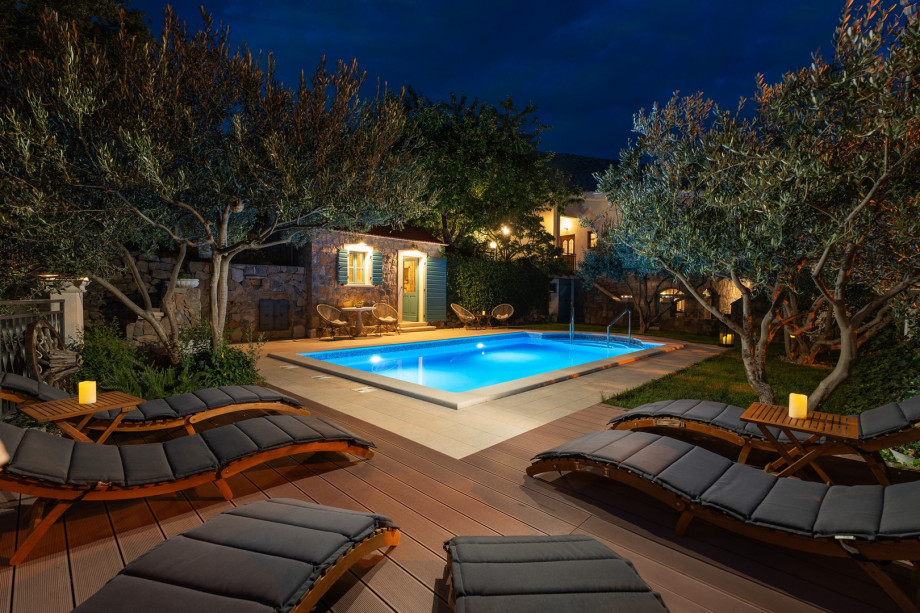 Perfect home away from home for family gatherings or a group of friends who are seeking a relaxed or active holiday