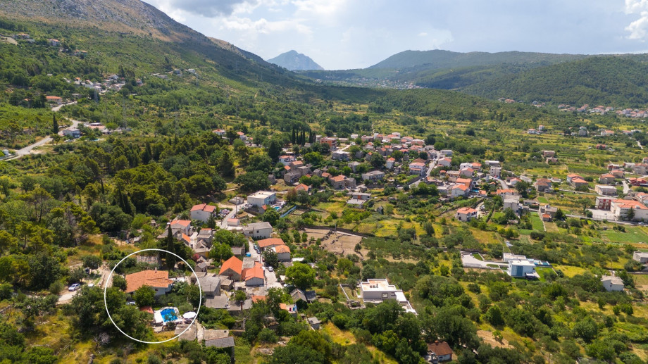 Villa Vultana is the last house in the village so your privacy is guaranteed