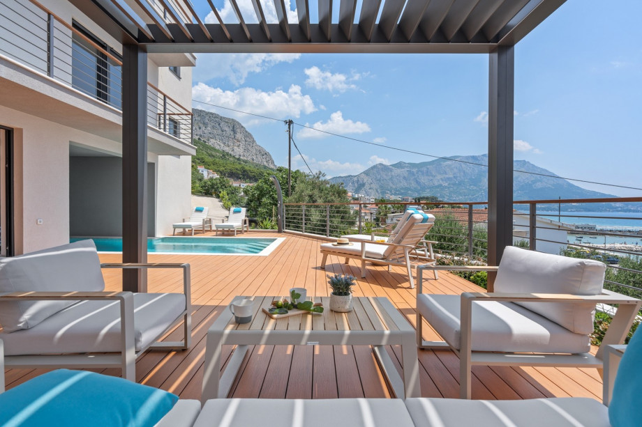 Seaview Villa Calma with Jacuzzi, Media room, 5 en-suite Bedrooms, Private Pool, Sandy Beach 30m far, Seaviews