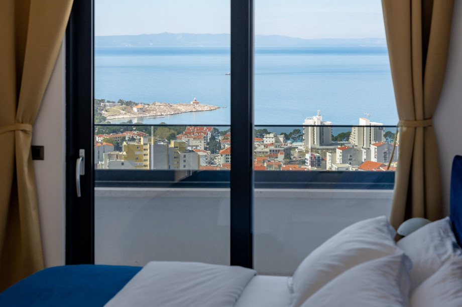Bedroom No. 4 has a balcony and loggia, with a view of the city and sea.