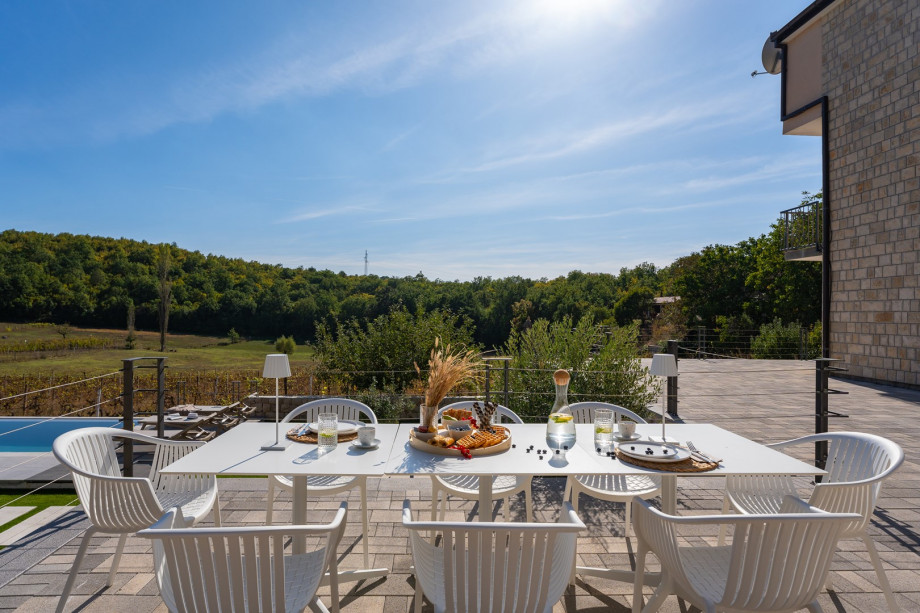 Well equipped accommodation in a very quiet location