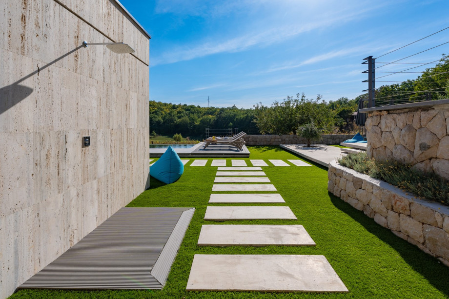 Rural environment and comfortable outdoor area for your fully relaxed vacation