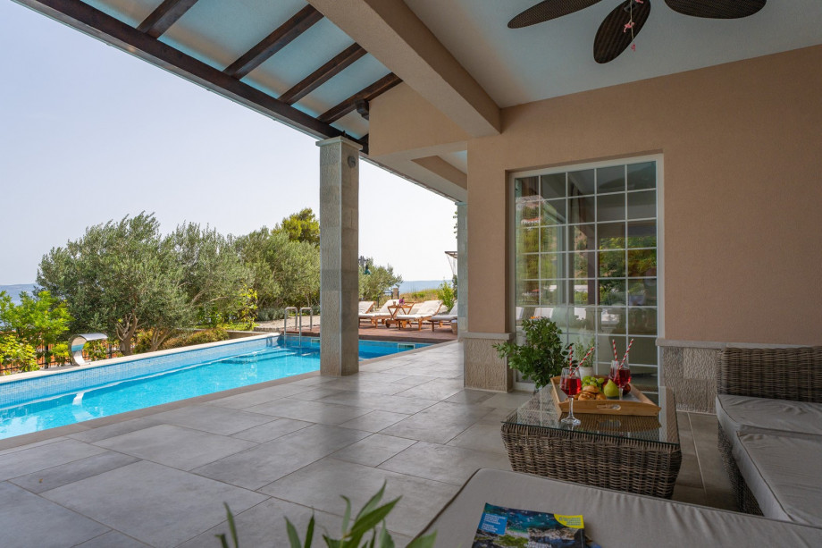 This is a very unique and spacious villa that is very-well equipped