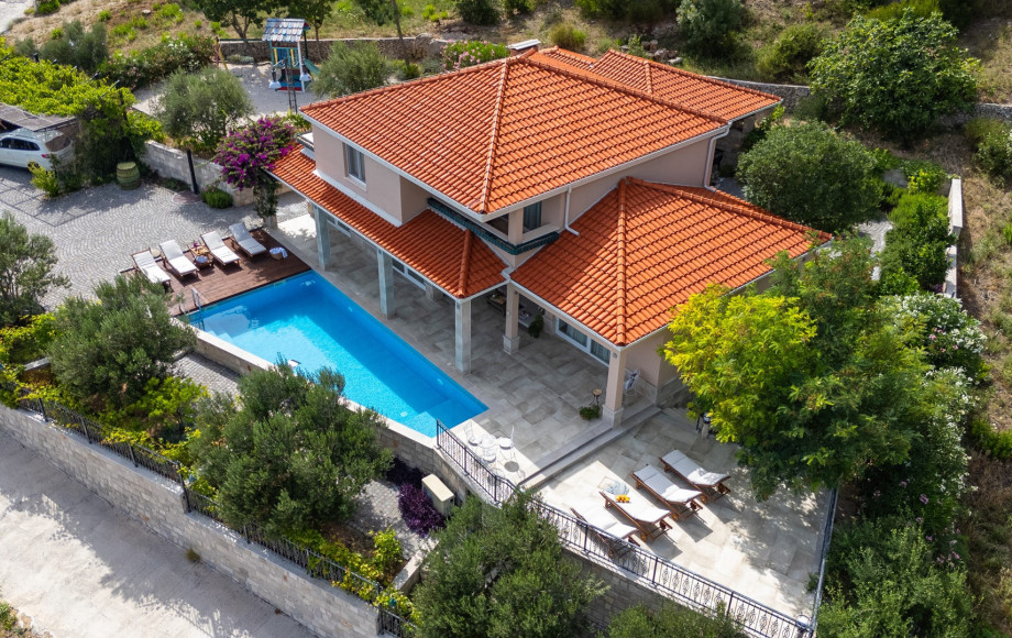 The whole property is fully fenced