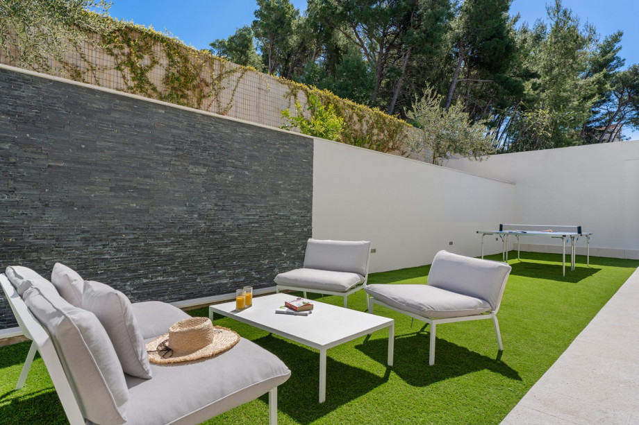 And some kid-friendly toys behind the house