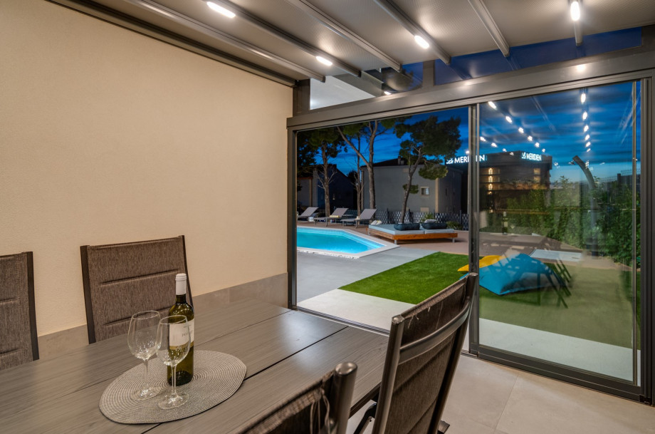 Its spacious and bright interior provides a view of Split's cityscape and the sea.