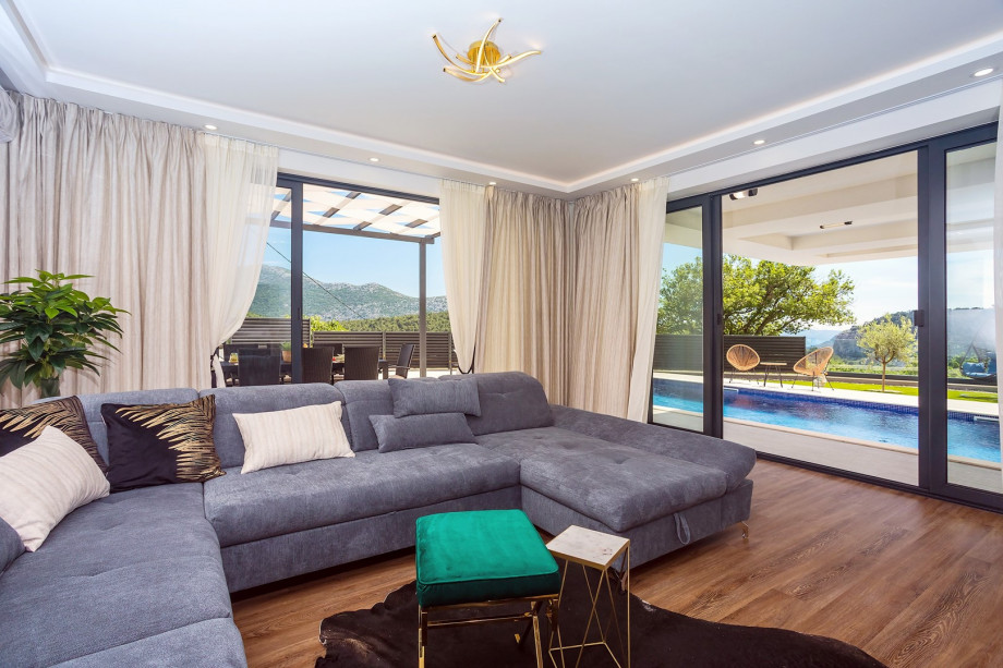 Furnished with high-quality materials, fully airconditioned with free WiFi, equipped with all the modern guest needs