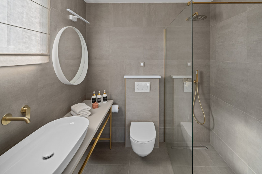 An en-suite bathroom with walk-in shower