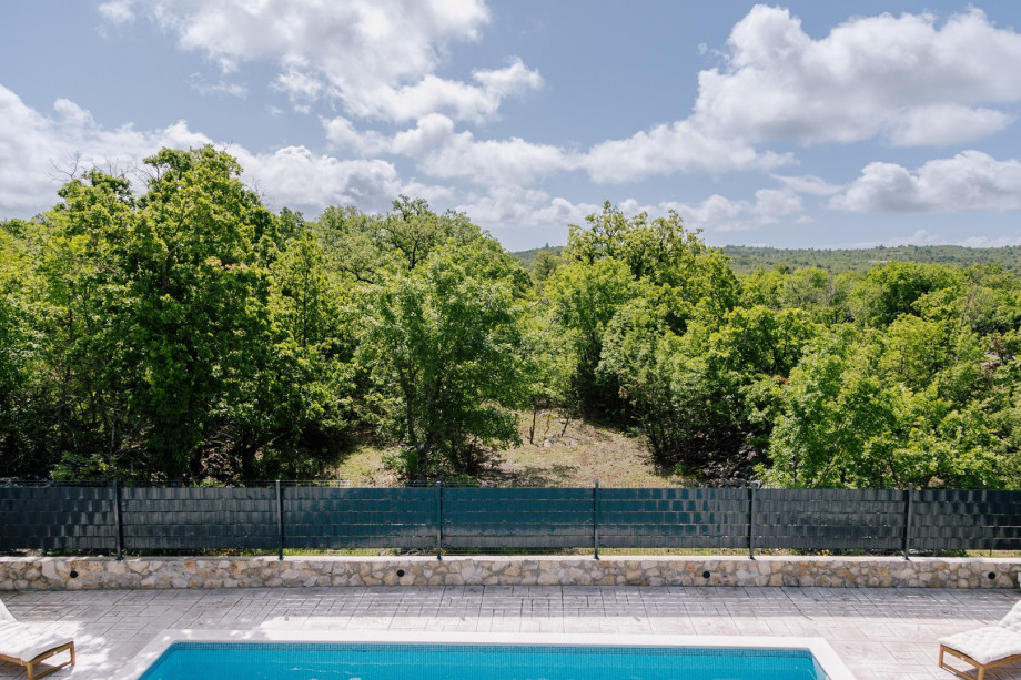 The spacious pool (9m x 4m) is perfect for cooling off or enjoying a swim any time of year, thanks to the heating system