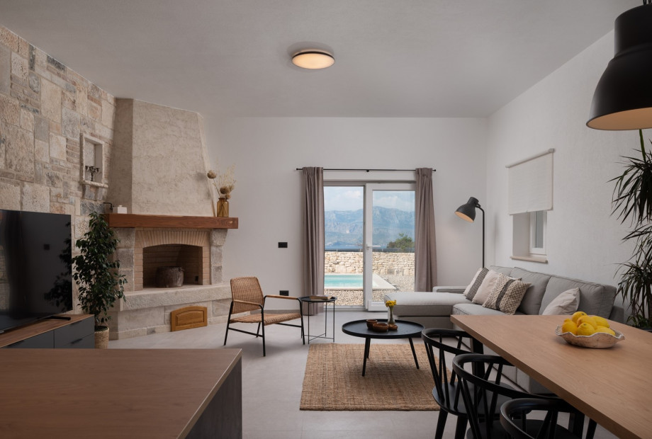 The owners will be there upon your arrival to provide all the needed information