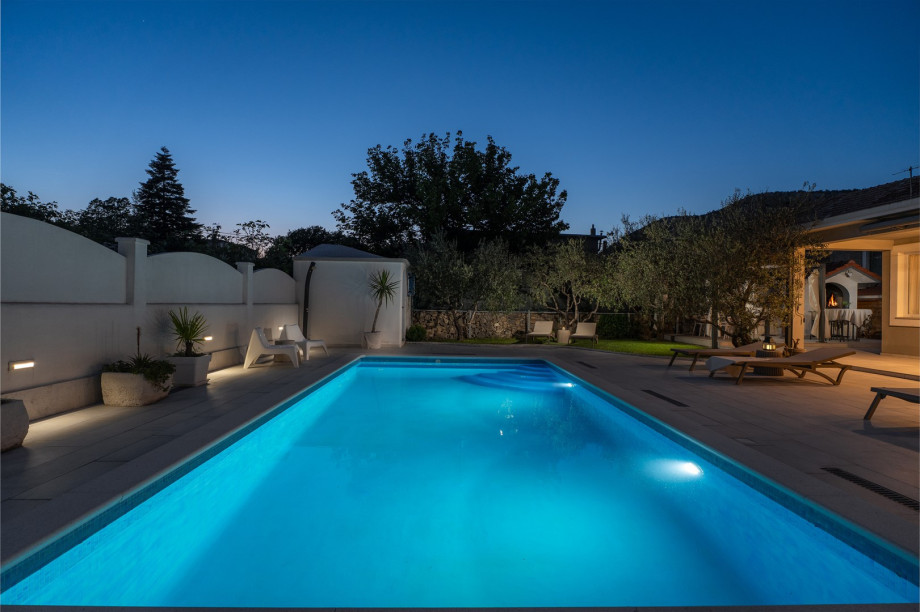 Villa Tugarka, a lovely decorated house with private pool and spacious outdoor area