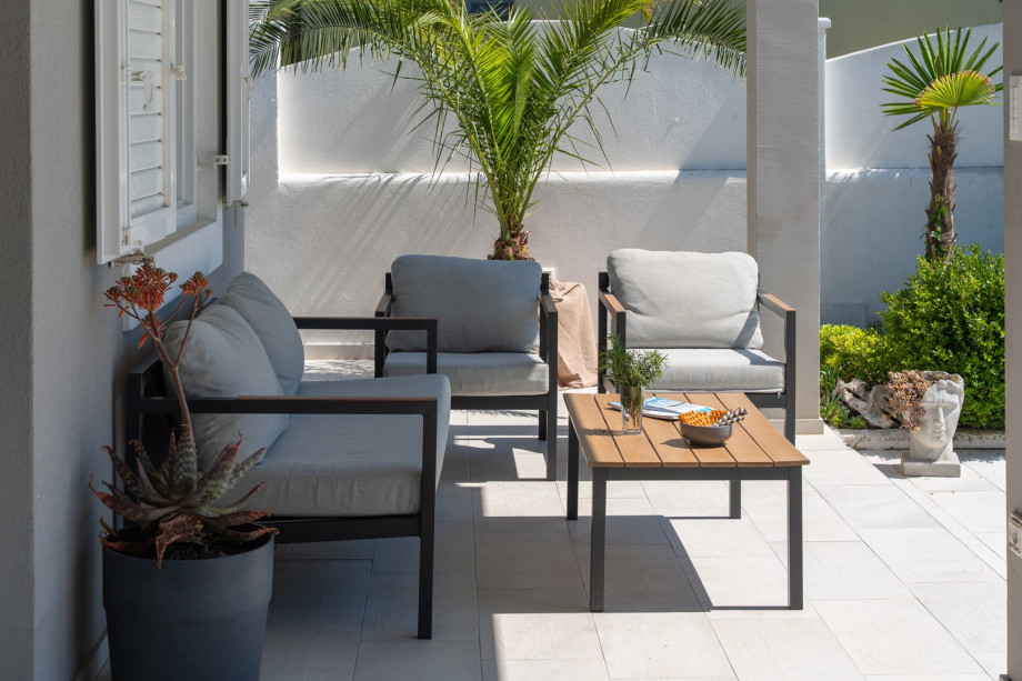 Lounge sitting area gives you a unique opportunity to enjoy the views